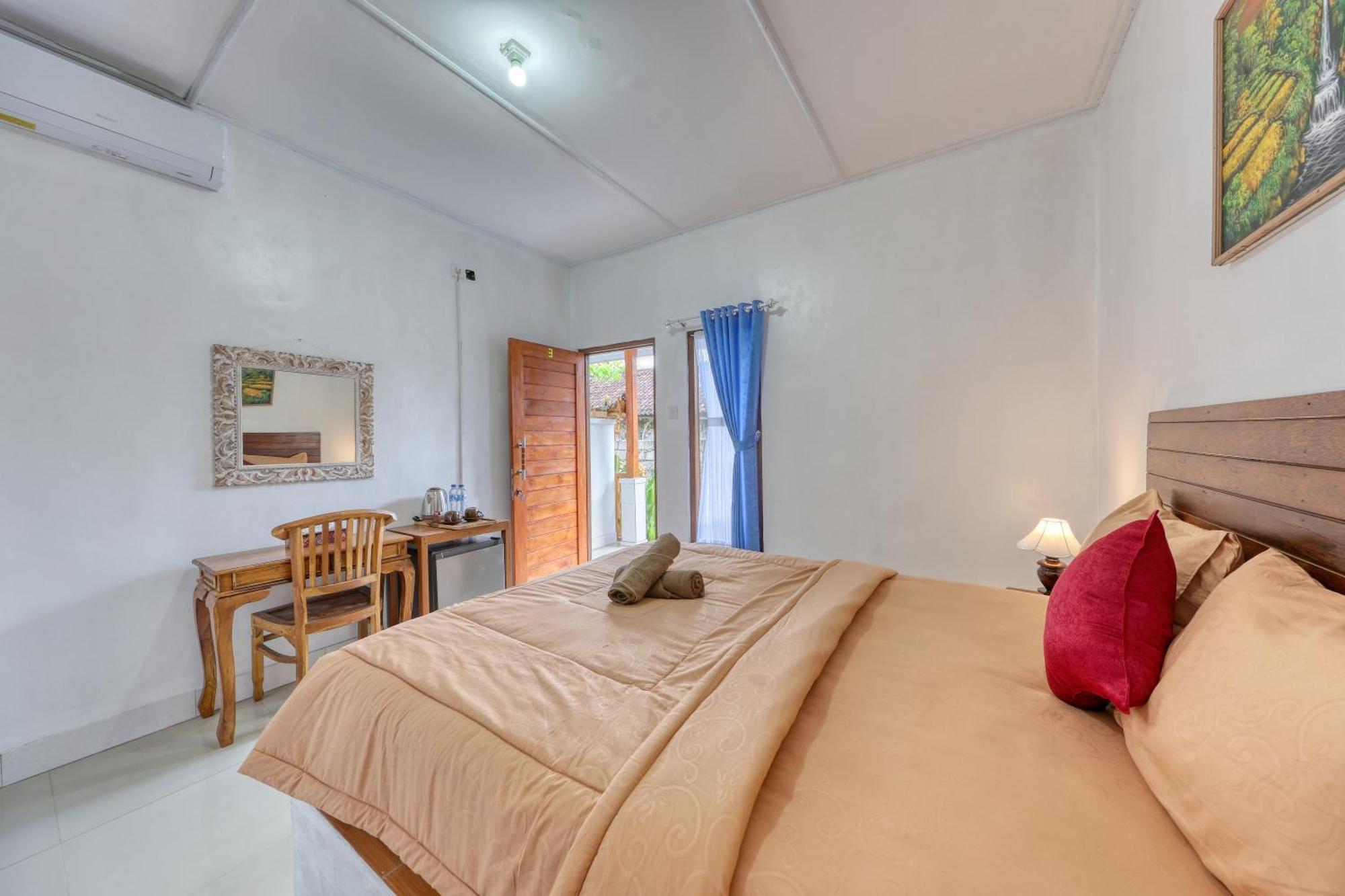 Sari Nadi Homestay Ped Экстерьер фото